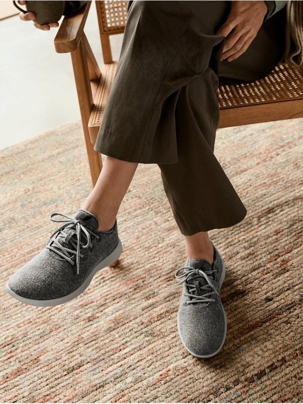 Allbirds Wool Runners Grey/Black Men’s 8.5 Women’s 10